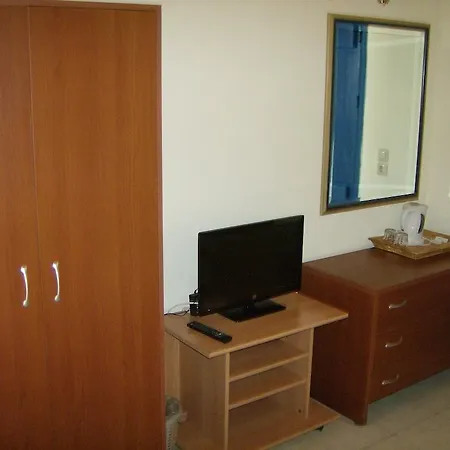 Creta Apartment *